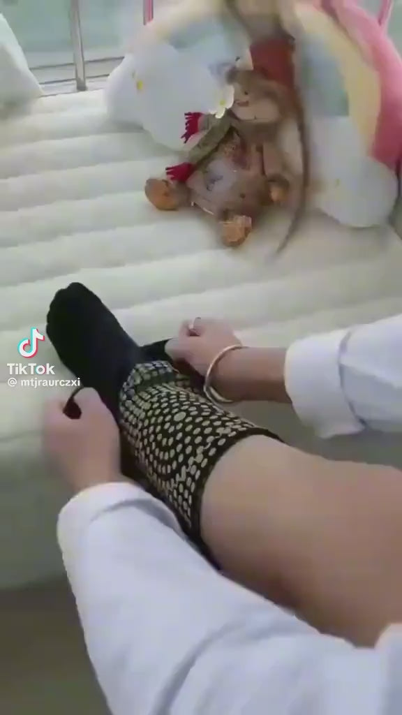 مشد الركبة الطبي